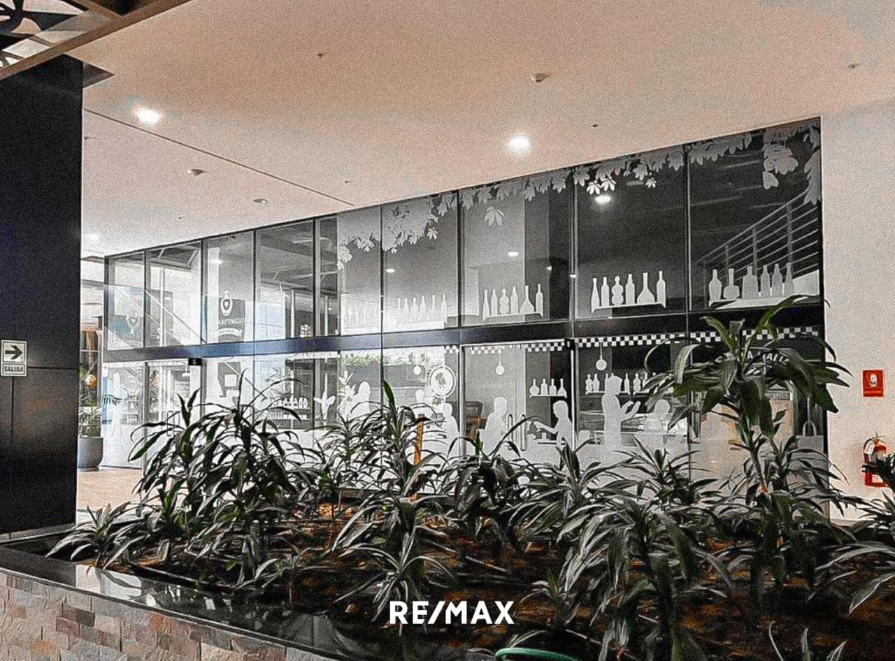 EXCLUSIVA OFICINA PREMIUM FRENTE AL GOLF LOS INCAS — foto 10