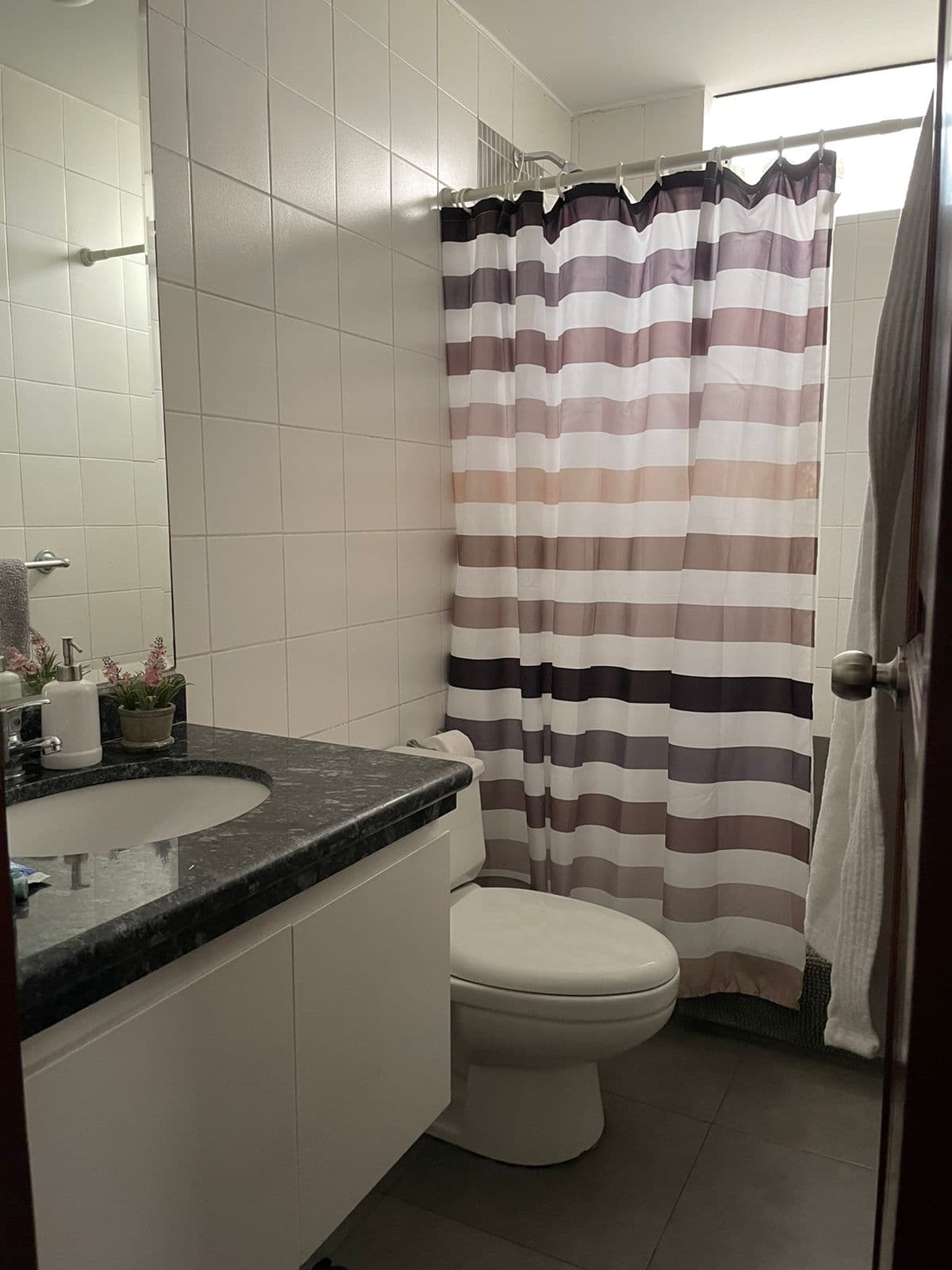 EN VENTA DEPARTAMENTO DUPLEX EN LA MOLINA URB. SANTA PATRICIA — foto 13
