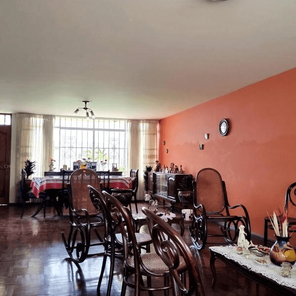 SURCO VENTA DE CASA    AT  M   AC      PISOS      DORM     US — foto 1