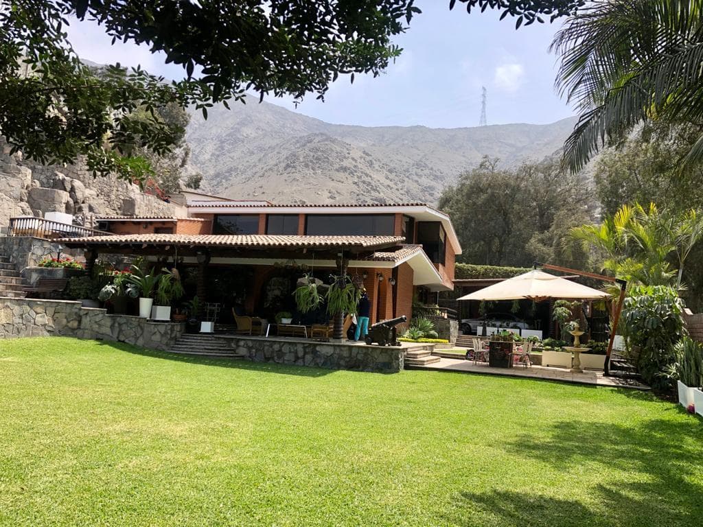 VENDO HERMOSA CASA EN LA PLANICIE(LA MOLINA) — foto 1