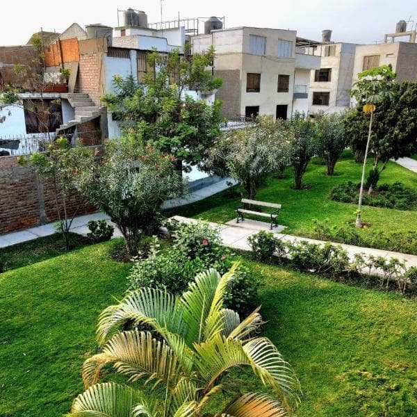Hermosa casa en PORTADA DEL SOL I ETAPA — foto 4