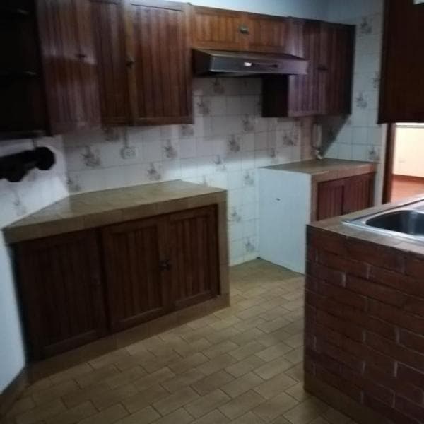 SE VENDE DPTO FLAT EN SURCO — foto 3