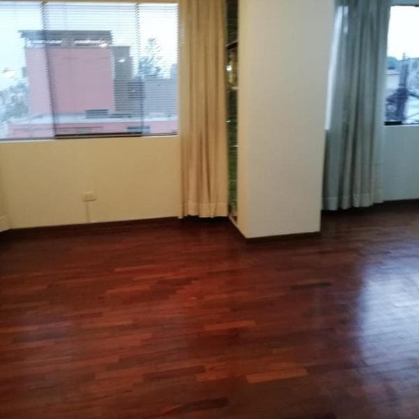SE VENDE DPTO FLAT EN SURCO — foto 4