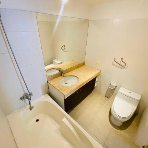 VENTA DE DEPARTAMENTO + 2 ESTA + 1 DEP EN SAN ISIDRO — foto 7