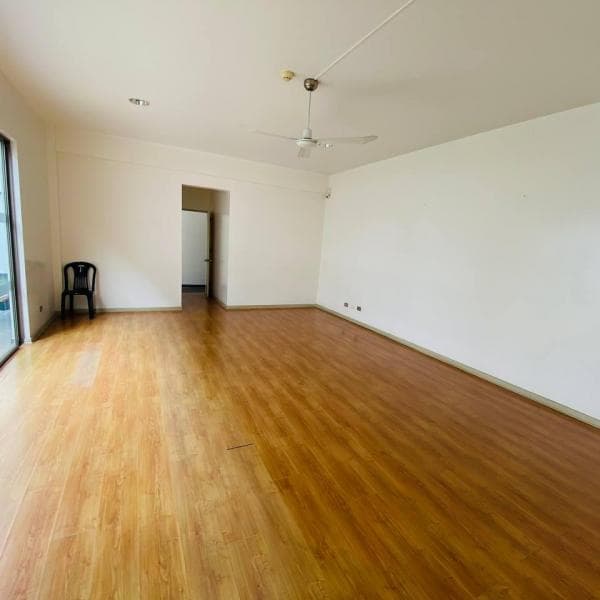 VENTA DE DEPARTAMENTO + 2 ESTA + 1 DEP EN SAN ISIDRO — foto 13