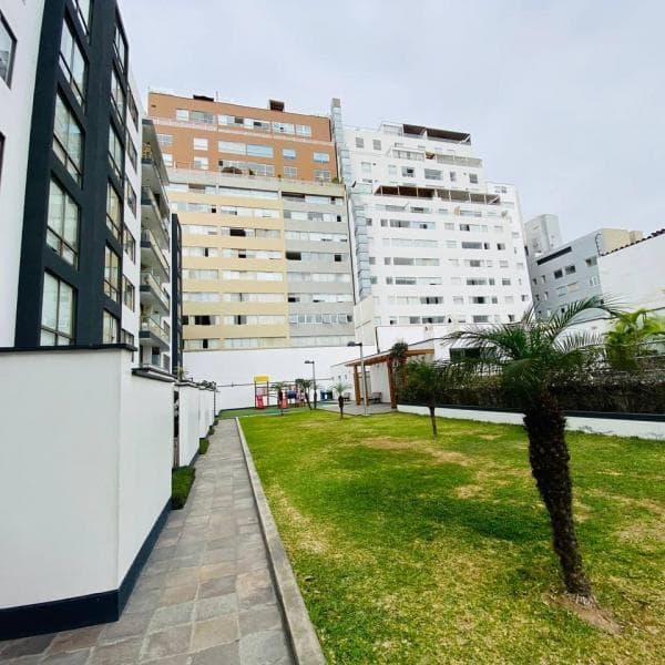 VENTA DE DEPARTAMENTO + 2 ESTA + 1 DEP EN SAN ISIDRO — foto 12