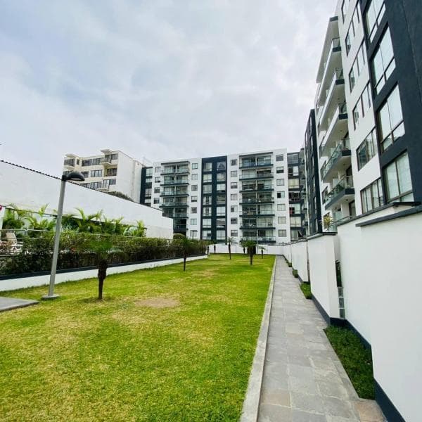 VENTA DE DEPARTAMENTO + 2 ESTA + 1 DEP EN SAN ISIDRO — foto 11