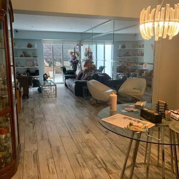 Vendo precioso y Amplio Departamento con Terraza en San Isidro — foto 1