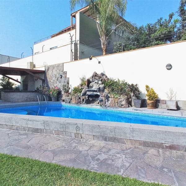 Hermosa Casa en Condominio  Zona cerrada y exclusiva de La Molina