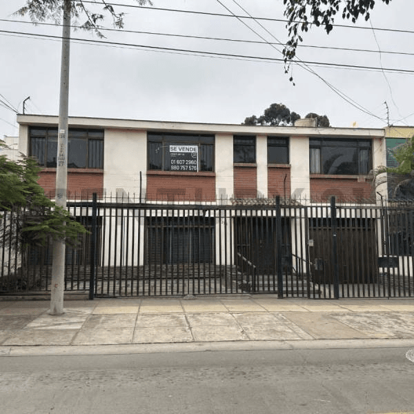 SE VENDE CASA COMO TERRENO — foto 1