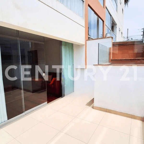 Venta departamento de  dormitorios en Surco — foto 1