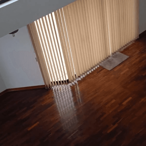 Miraflores Roca y Boloa vendemos espacioso duplex — foto 1