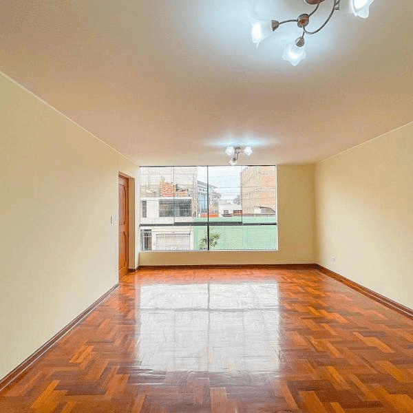 Amplio Apartamento de m ubicado en Excelente Zona de Surco — foto 2