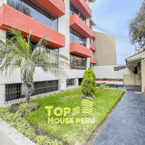 Vendo Departamento  m en la Molina