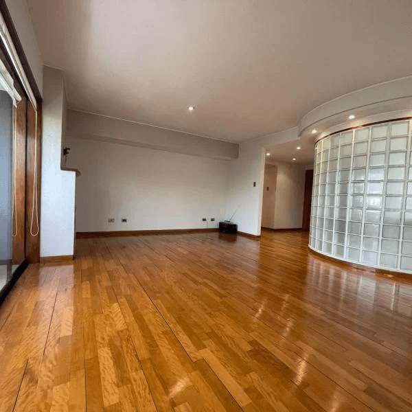 Vendo Hermoso Departamento Ubicado en Avenida Higuereta  Surco de  m — foto 1