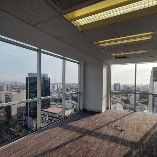 Alquiler oficinas implementadas en Magdalena y San Isidro desde  m — foto 3