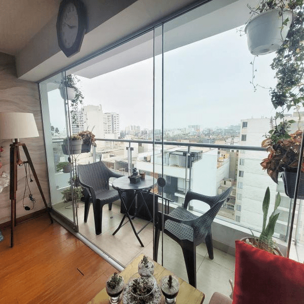 Zona Cntrica y Segura  A cdras de Surco y Miraflores  Piso — foto 1