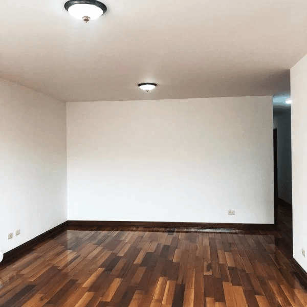 VENDO DEPTO EN PRIMER PISO EN LA MOLINA — foto 1