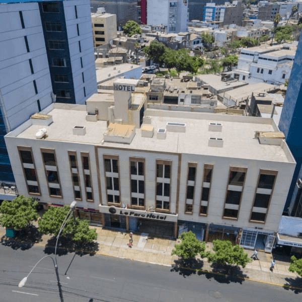 Vendo Comodo Flat de Estreno en Primer Piso con Vista a Parque — foto 2