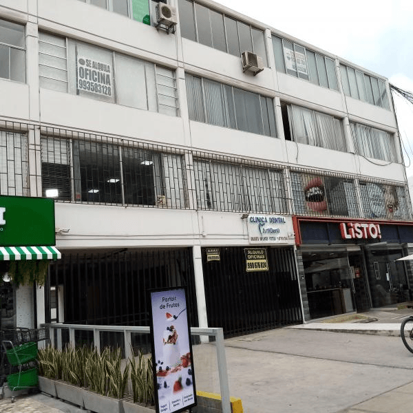 REMATO oficina m excelente ubicacin Salaverry cdra  frente mall REAL PLA — foto 1