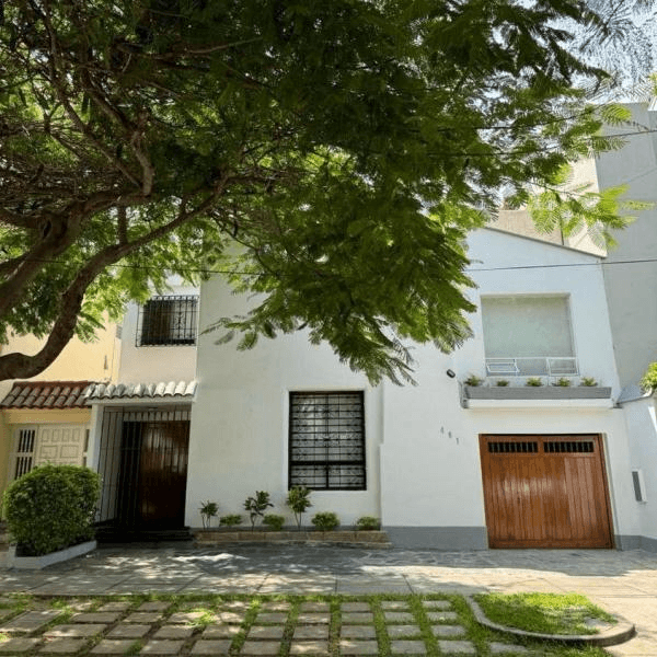 Oportunidad Se vende preciosa casa en estupenda zona en San Isidro — foto 1