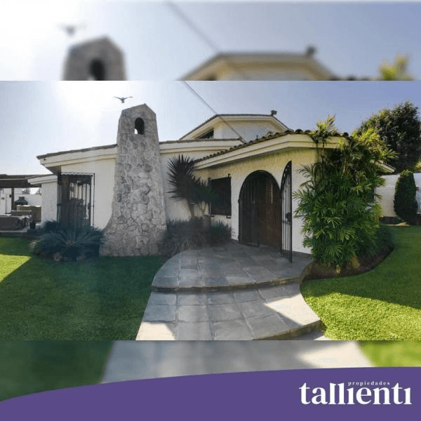 Casa de ensueo en venta en el sol de la Molina — foto 1