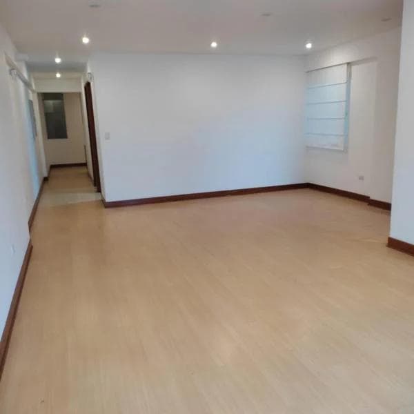 Bajó de precio !!! Hermoso departamento vista exterior! Surco límite con Miraflores — foto 3