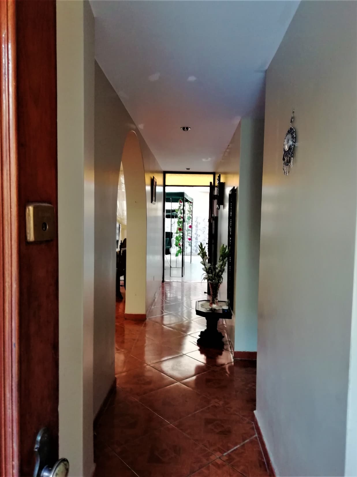 LA MOLINA VENDO DPTO. BELLO 1ER PISO 180M2 $179MIL DOLARES, VISTA CALLE. — foto 3