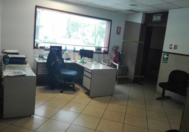 Venta de Local Comercial en San Isidro Limite con Miraflores — foto 9