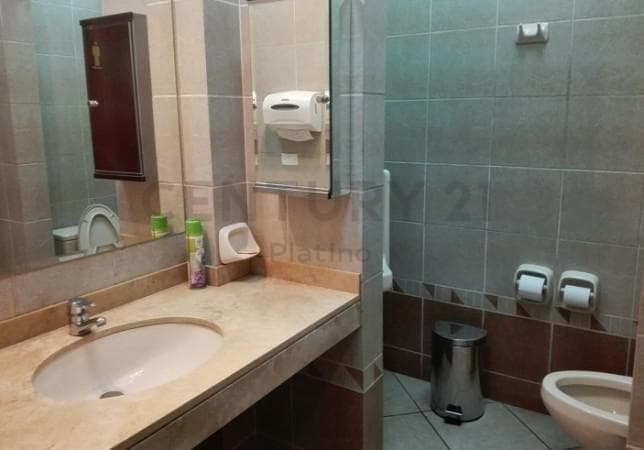 Venta de Local Comercial en San Isidro Limite con Miraflores — foto 5