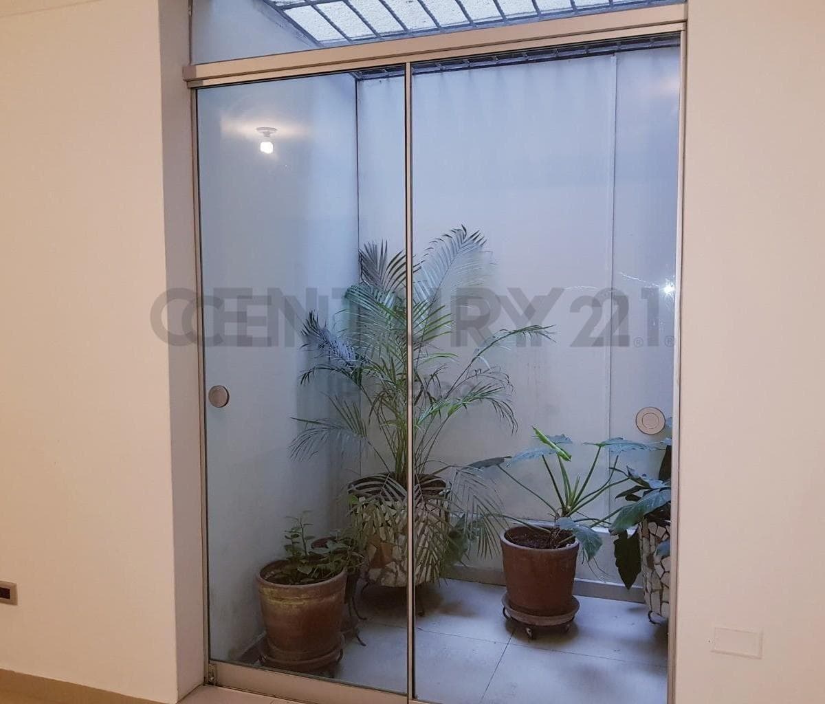 Vendo Departamento en Inmejorable Ubicación Remodelado Surco — foto 2