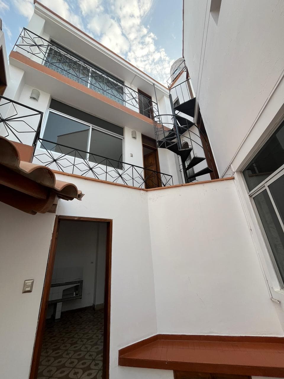 SE VENDE CASA EN LA RINCONADA DEL LAGO EN LA MOLINA CON PISCINA — foto 14