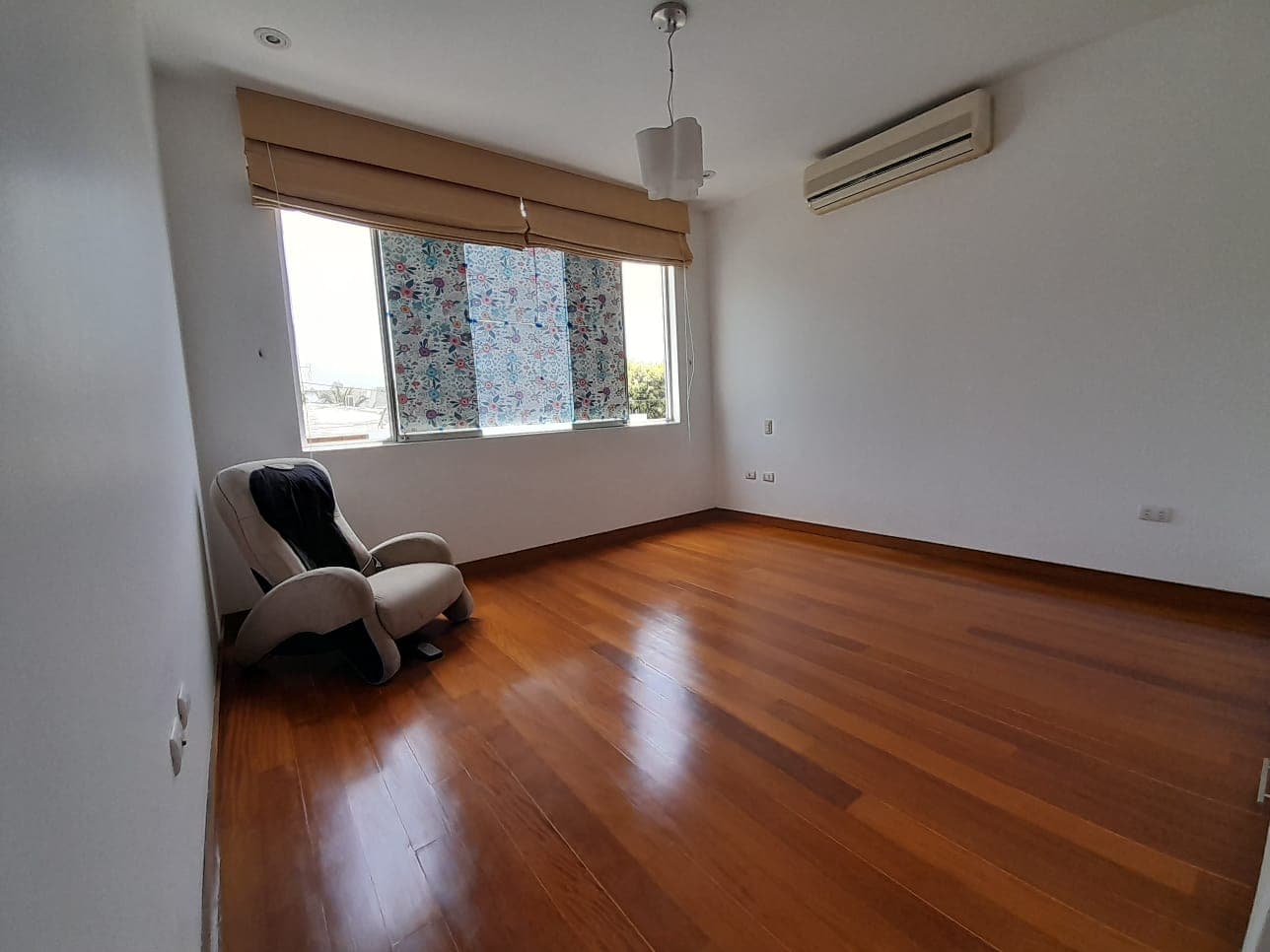 CASA EN LAS LAGUNAS DE LA MOLINA — foto 7