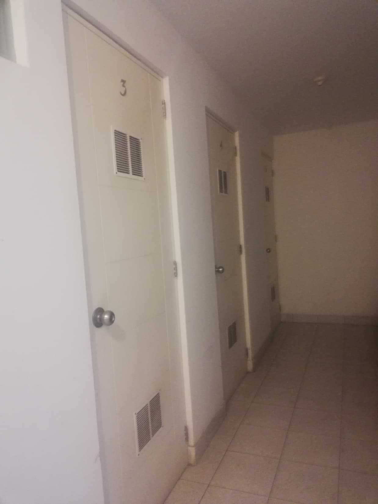 REMATO POR VIAJE AMPLIO DEPARTAMENTO EN CASUARINAS  162 M2 A $200,000 — foto 9