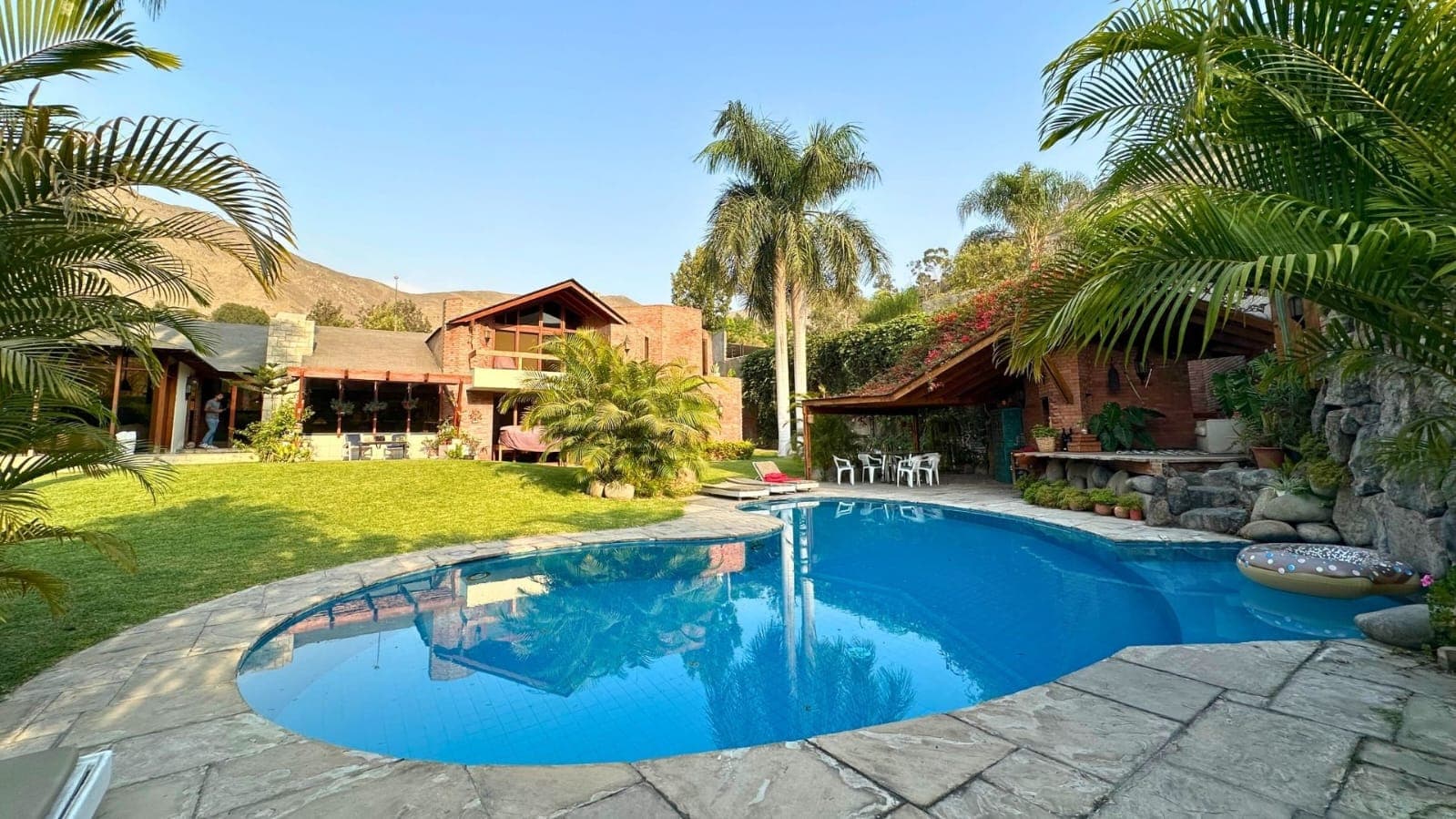 VENDO LINDA CASA EN LA PRADERA - LA MOLINA — foto 7