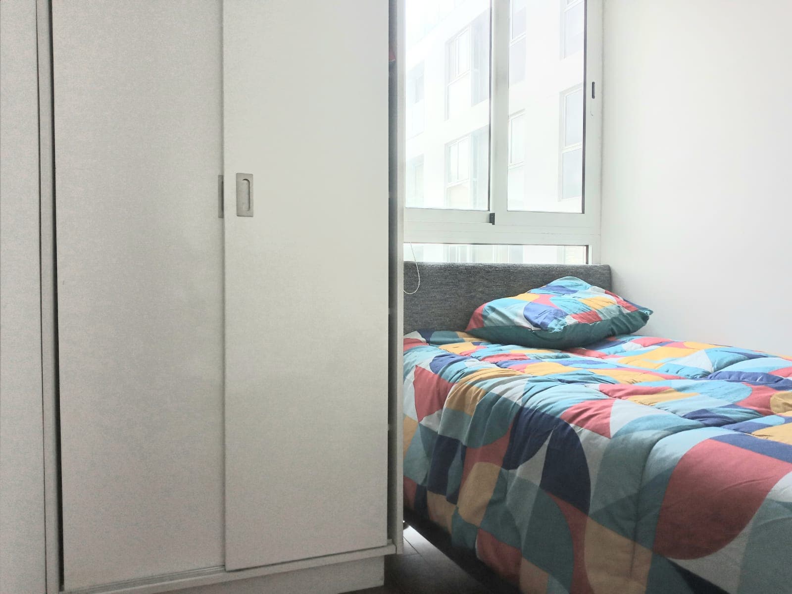 SE vende comodo y espacioso departamento en la centrica av salaverry san isidro — foto 9
