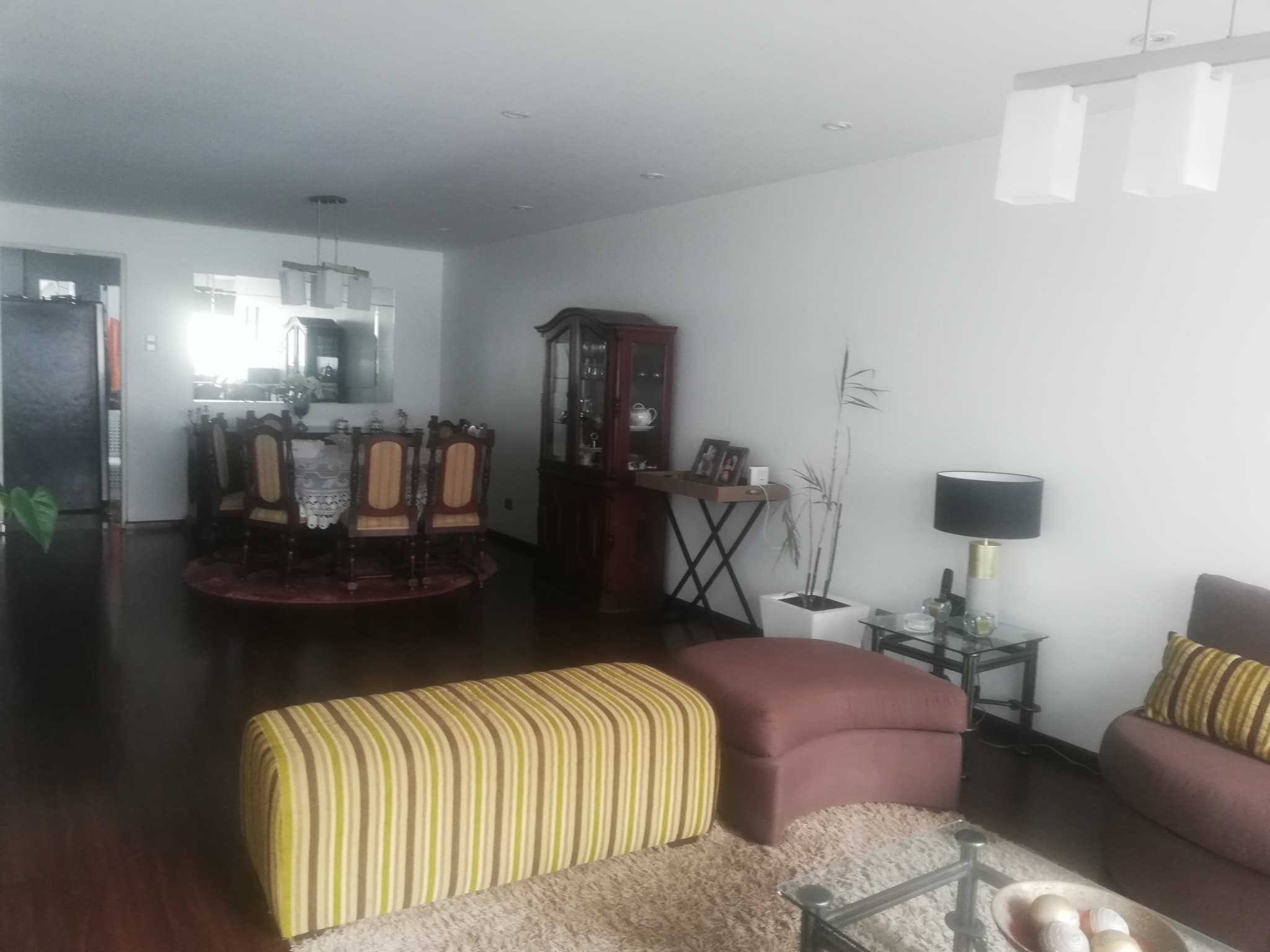 REMATO POR VIAJE AMPLIO DEPARTAMENTO EN CASUARINAS  162 M2 A $200,000 — foto 3