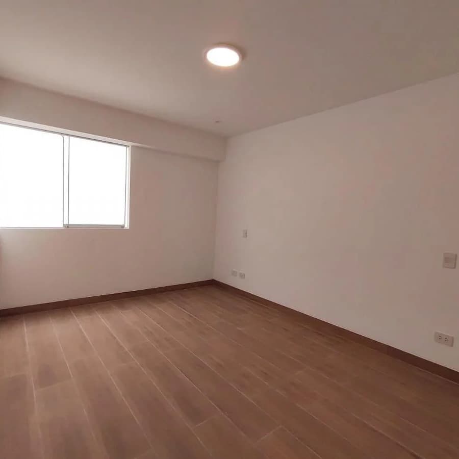VENDO DEPARTAMENTO EN CHACARILLA SURCO PRIMER PISO — foto 3