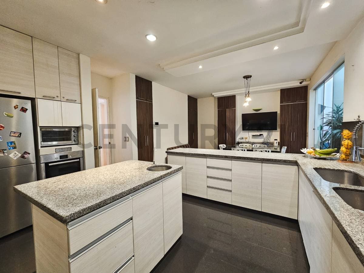 Venta de Casa en Santiago de Surco, Lima, Lima — foto 3