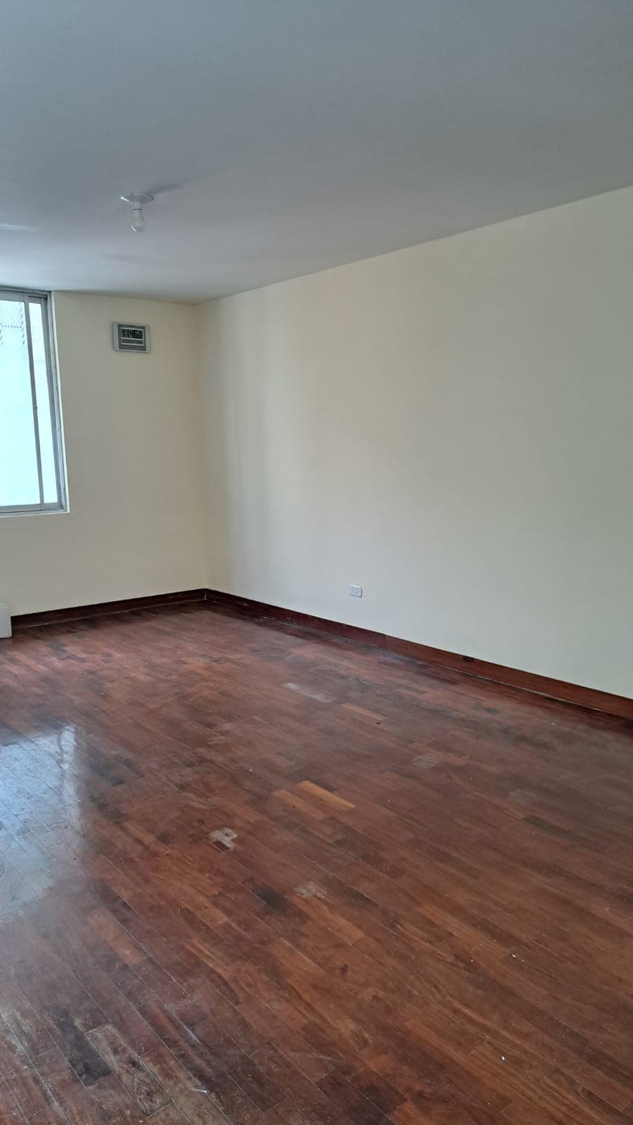 VENDO DUPLEX EN SURQUILLO - A UN PASO DE SAN ISIDRO — foto 9