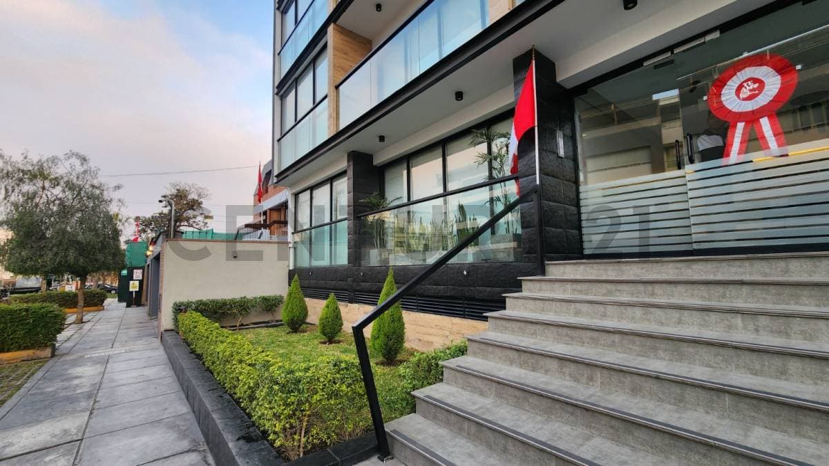 DEPARTAMENTO EN VENTA EN SANTIAGO DE SURCO — foto 1