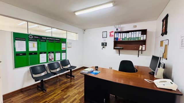 Oportunidad Unica - Casa Tambien Es Ideal Para Oficina O Proyecto Residencial — foto 2