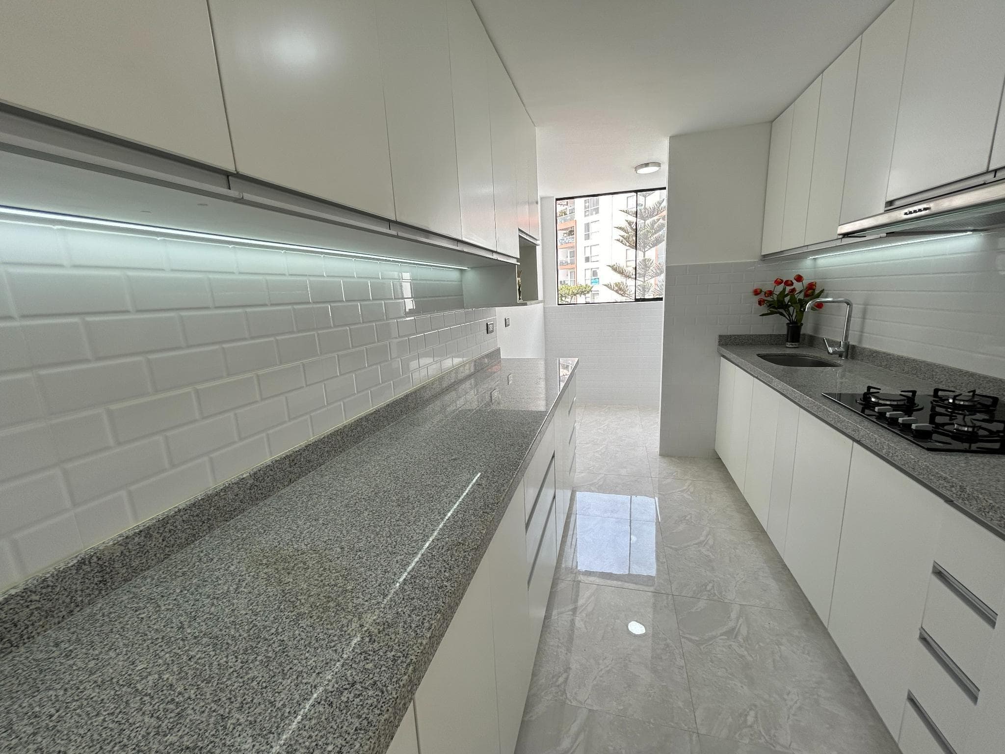 PRECIOSO, OCASION, UPC,ESAN AV. PRIMAVERA-DESOCUPADO-MONTERRICO — foto 17