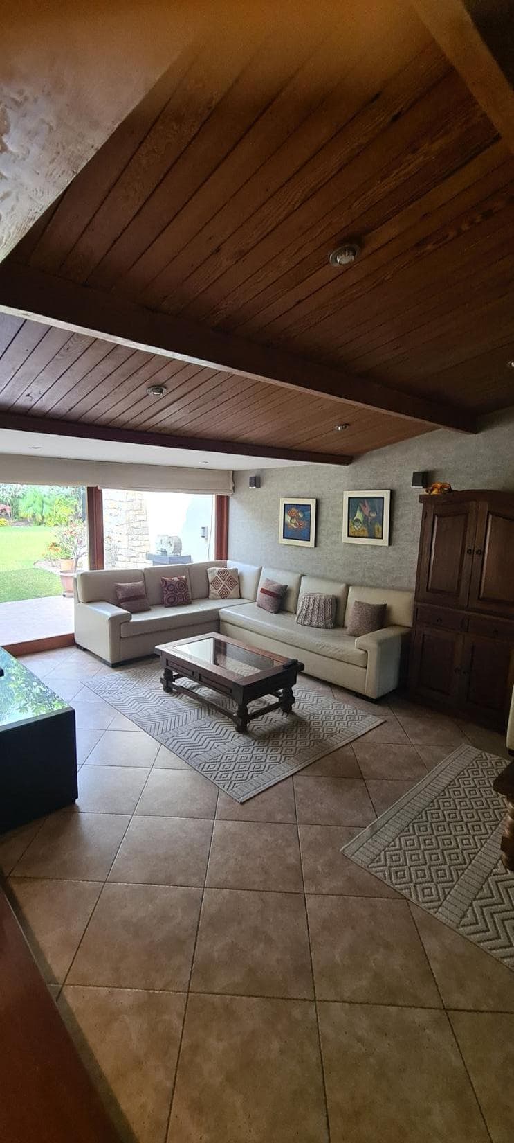 VENTA DE LINDA Y AMPLIA  CASA CON PISCINA  DE 2000 M2 EN LA MOLINA — foto 7