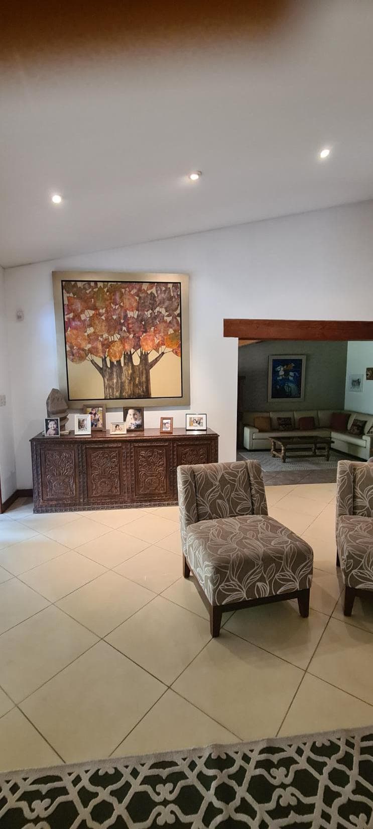 VENTA DE LINDA Y AMPLIA  CASA CON PISCINA  DE 2000 M2 EN LA MOLINA — foto 8
