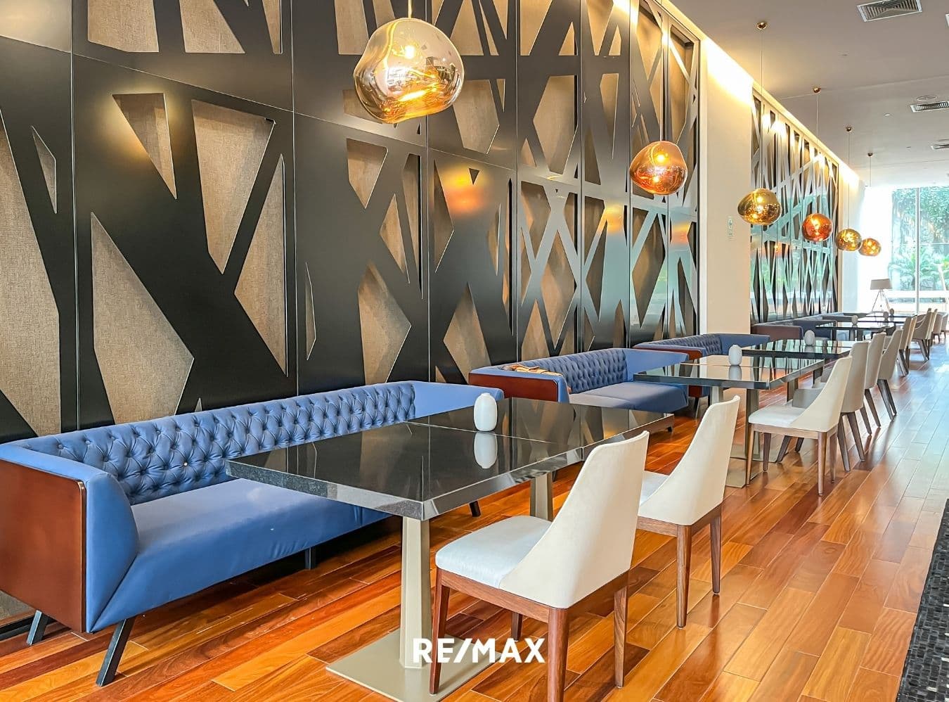 EXCLUSIVA OFICINA PREMIUM FRENTE AL GOLF LOS INCAS — foto 8