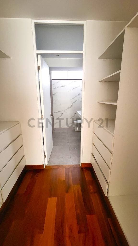DEPARTAMENTO EN VENTA EN SANTIAGO DE SURCO — foto 7