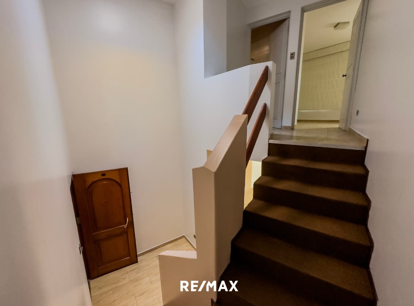 Venta de Duplex Monterrico Chico Santiago de Surco con Cochera — foto 5