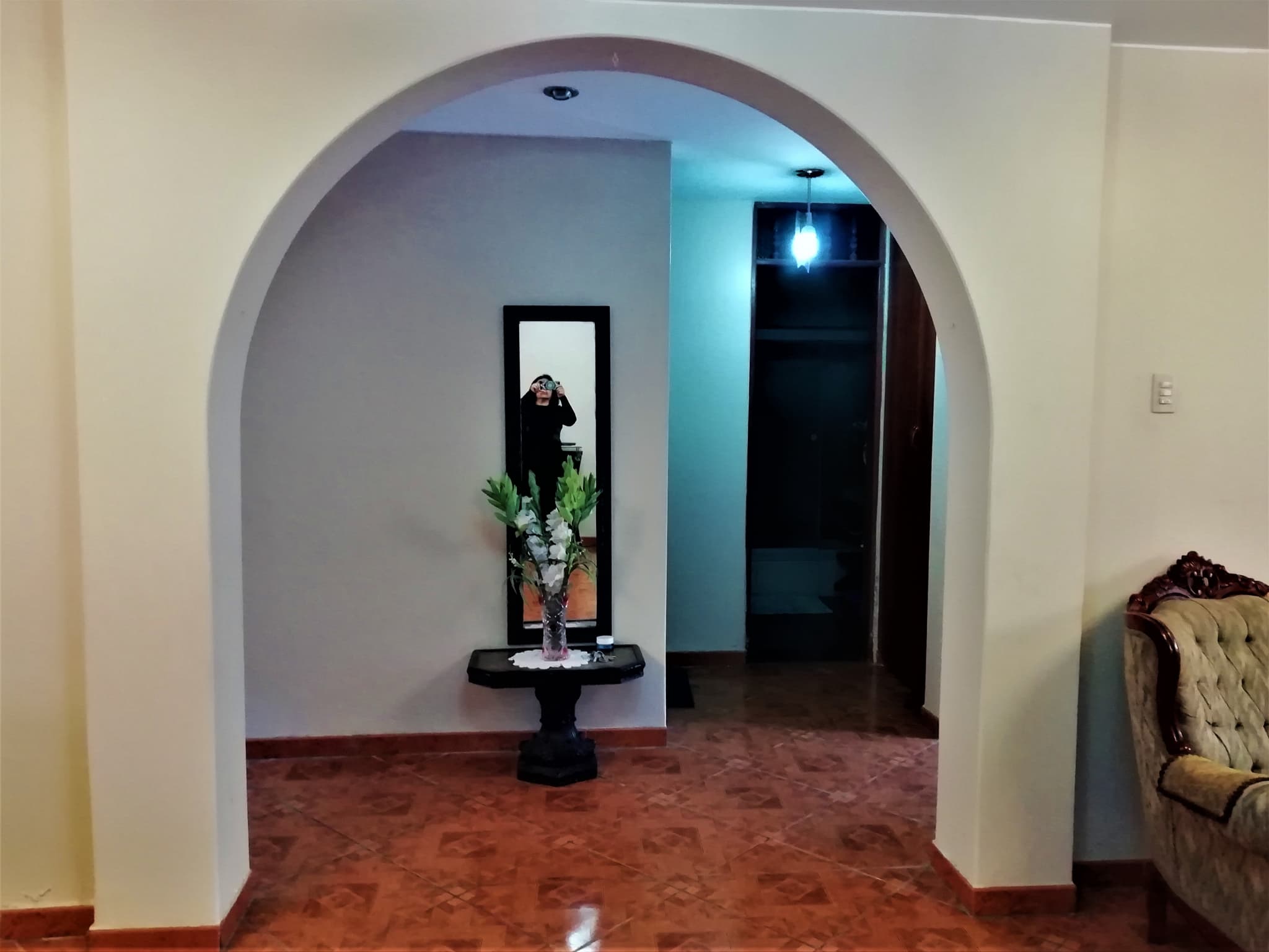 LA MOLINA VENDO DPTO. BELLO 1ER PISO 180M2 $179MIL DOLARES, VISTA CALLE. — foto 2