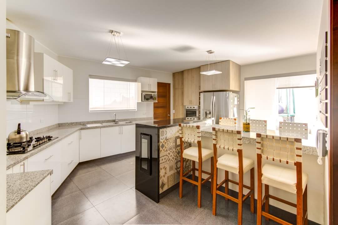 Ocasión Venta De Casa $ 399,999, Urb Sol De La Molina — foto 8